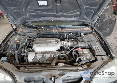 2003 Acura Cl 3.2 Type S Manual z USA, uszkodzony, nr VIN 19UYA41613A014144